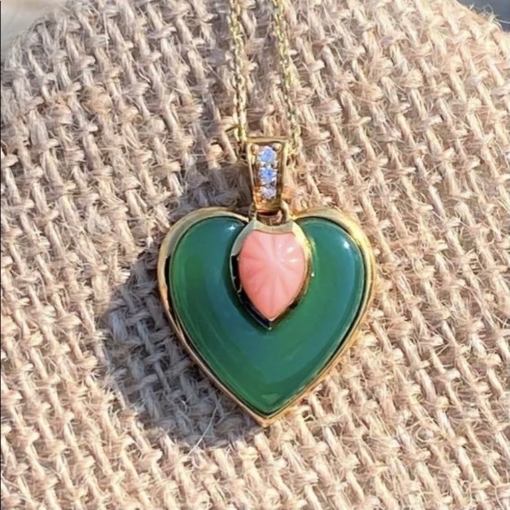 1991 Cartier 18k Gold Chrysoprase Heart Necklace - Picture 2 of 8